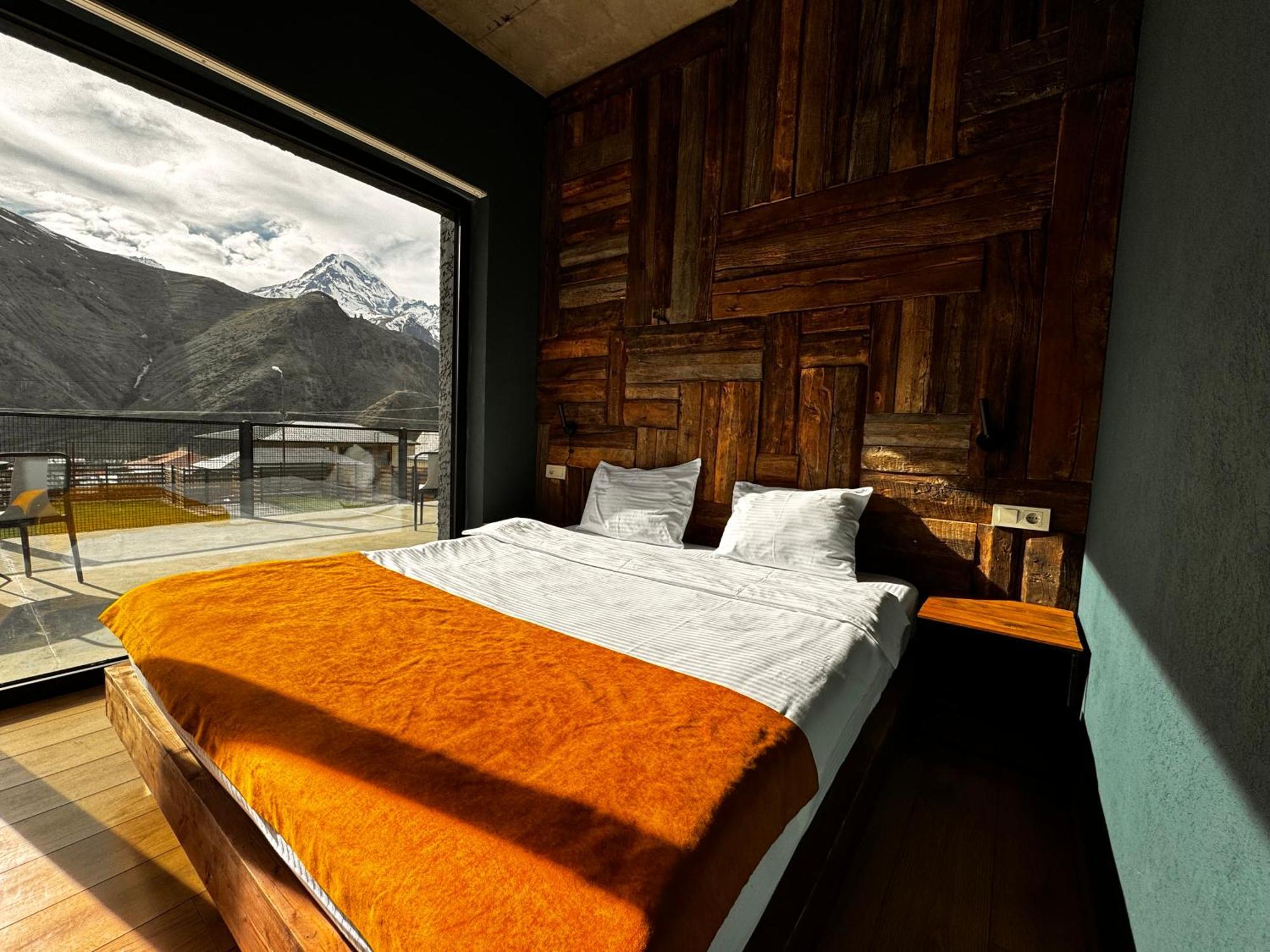 Hotel Misty Mountain Stepantsminda Exterior photo